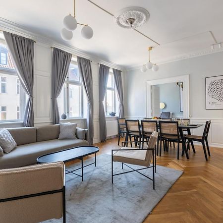 Large Apartment With Canal View In Central Cph City Copenhaga Exterior foto