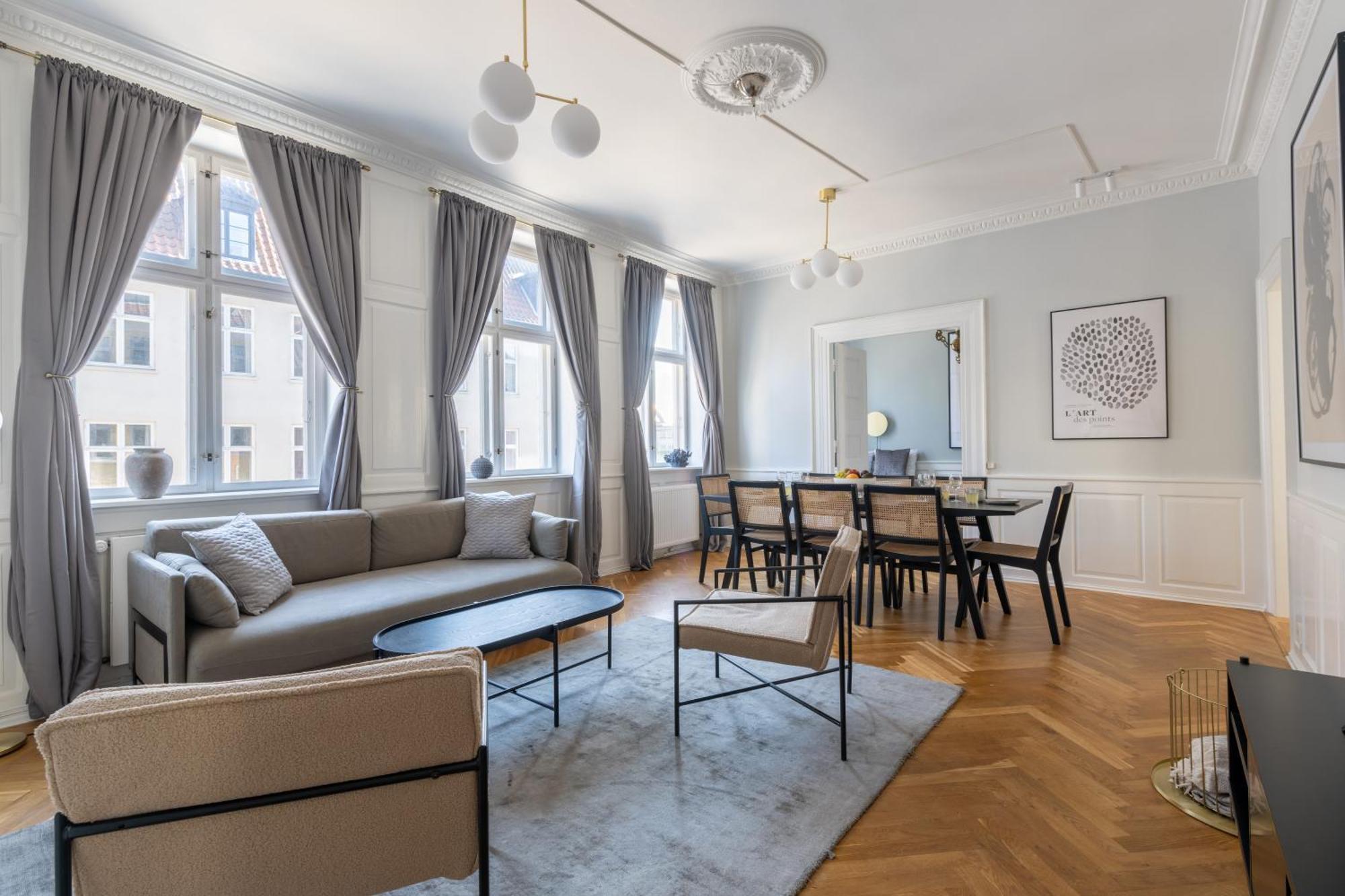 Large Apartment With Canal View In Central Cph City Copenhaga Exterior foto